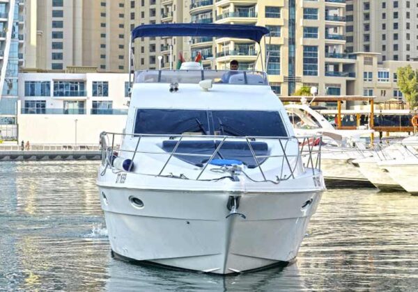 42 Feet Luxury Yacht - Dhow Cruise Dubai