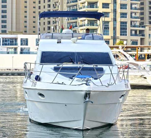 42 Feet Luxury Yacht - Dhow Cruise Dubai